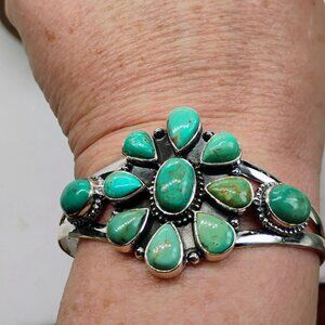 Southwest Sterling Silver Turquoise Medallion Cluster Cuff Bracelet Artisan